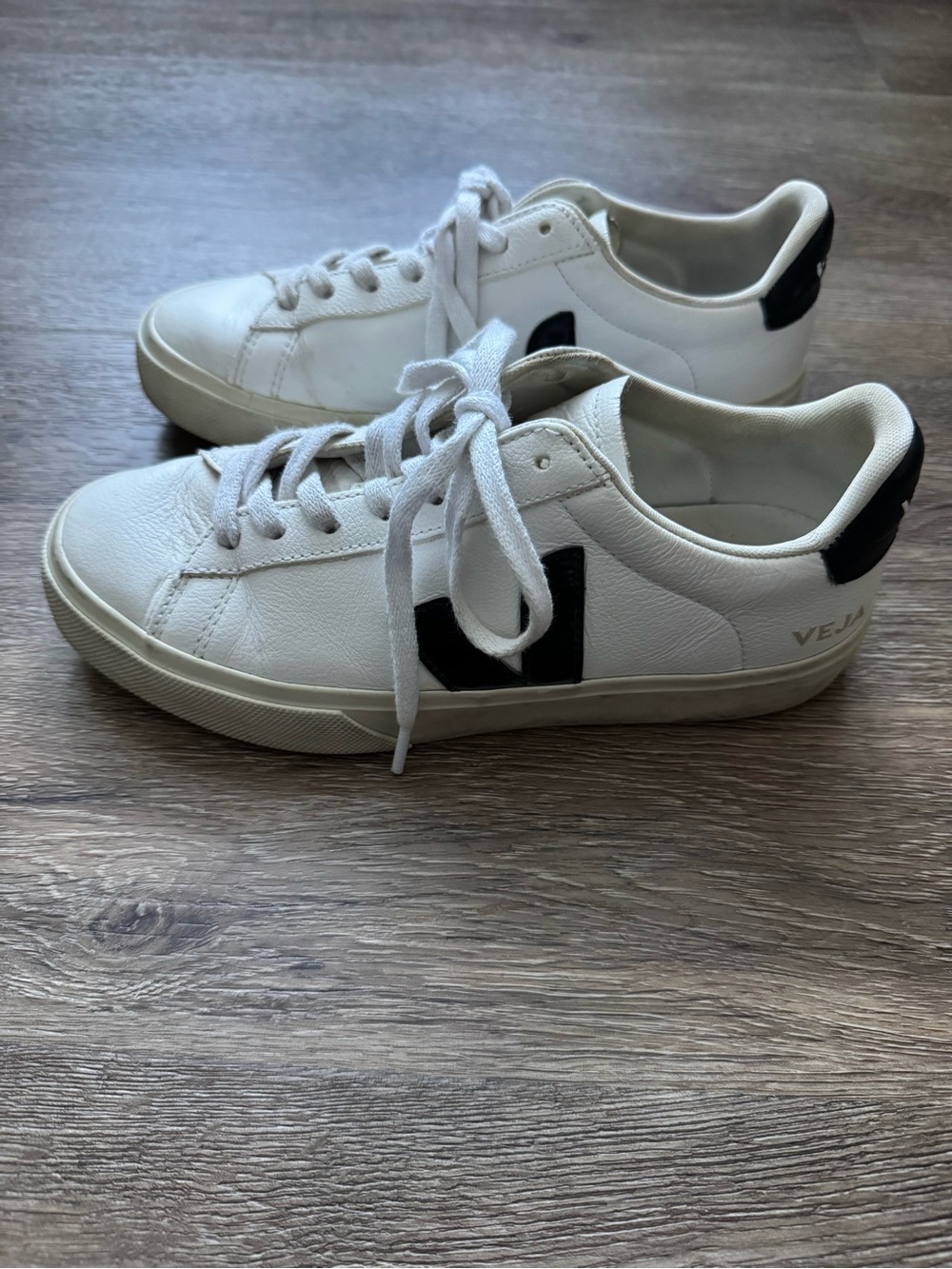 Veja Campo Sneakers